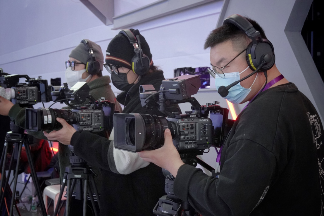 专访《最强大脑》第九季摄像团队830 拷贝.jpg