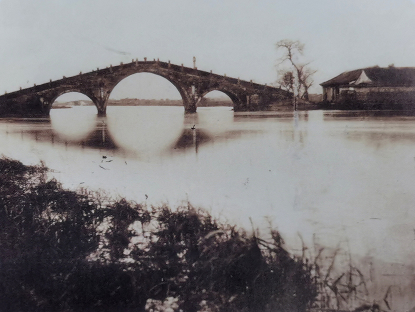 图2 宁波的三板桥 1865年 沃森少校.jpg