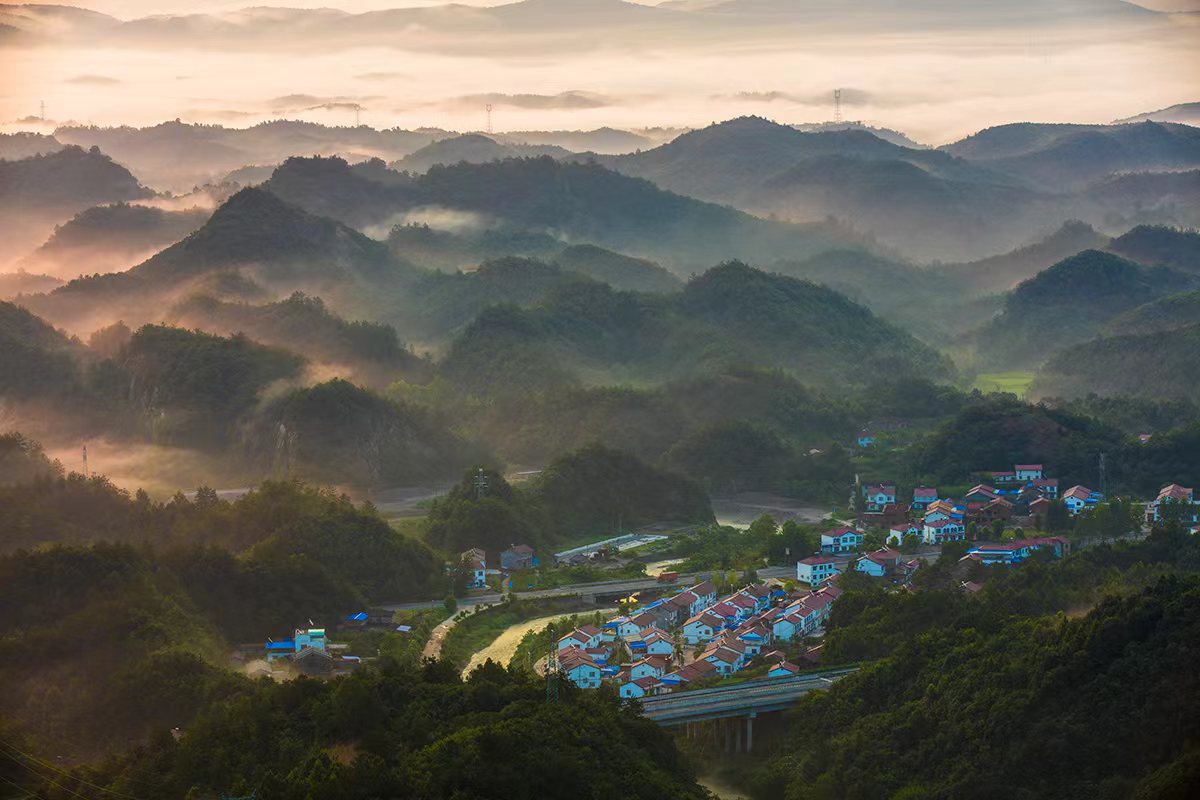 孙文明 远安风景.jpg