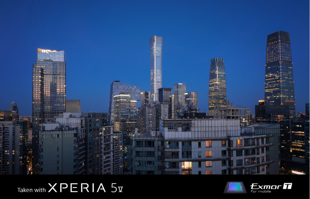 新的5，新的我 索尼小尺寸高性能Vlog手机Xperia 5 V正式发布659 拷贝.jpg