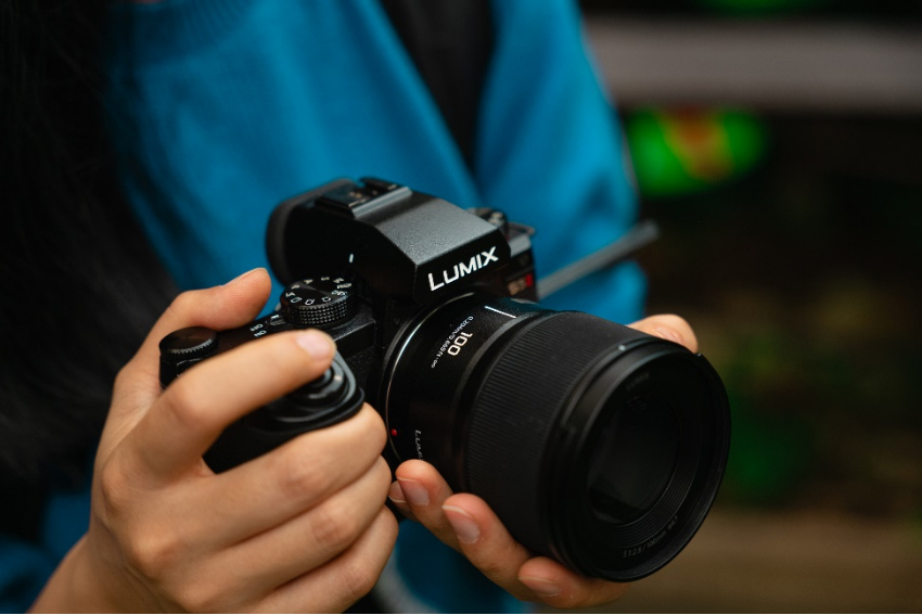 玲珑百微，约298克！松下全画幅100mm F2.8发布383.jpg