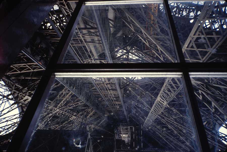 24.機械幾何（巴黎）paris-1979.jpg