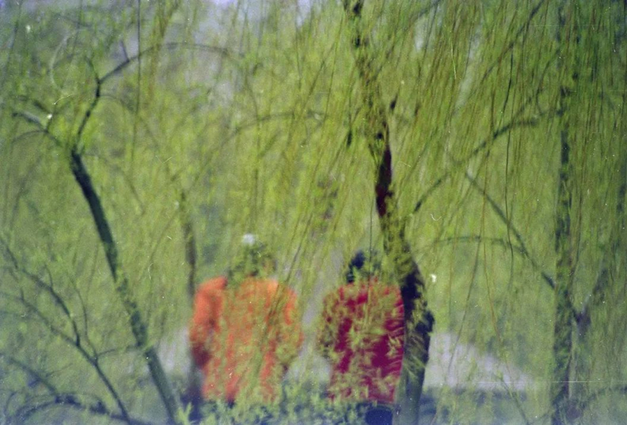 作为新中国第一代女摄影师12559 拷贝.jpg