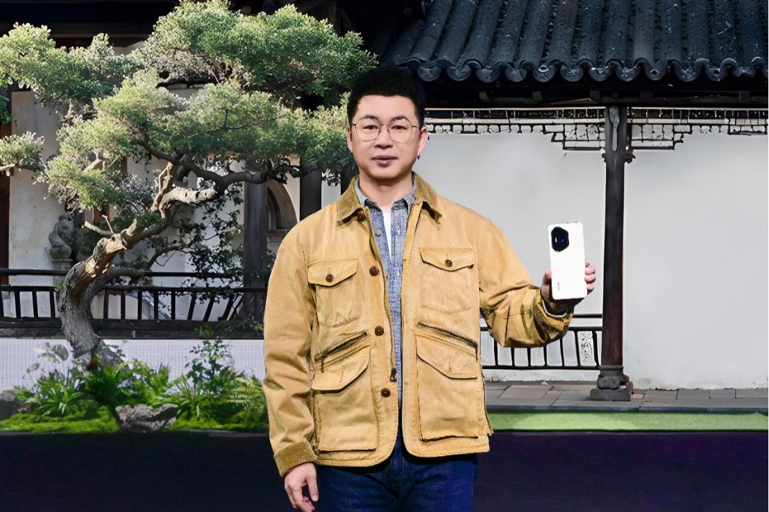 【产品新闻】AI旅拍神器荣耀300系列正式发布，打造史上最强数字系列282 拷贝.jpg