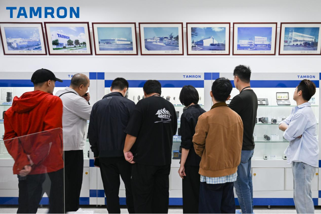 20251110_1762744238337355.jpg 【新闻稿】2025腾龙全新25-200mm G2大变焦镜头匠心之旅启程1131 拷贝.jpg