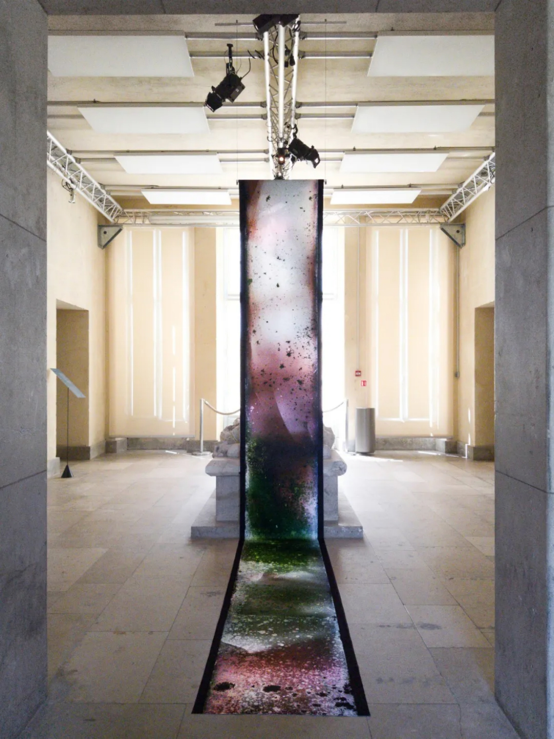 摘要4761 拷贝.jpg