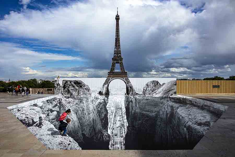 20260316_1773628110577487.jpg Trompe l'oeil, Les Falaises du Trocadéro, 18 Mai 2021, 17h17, Paris, France, 2021, low.jpg