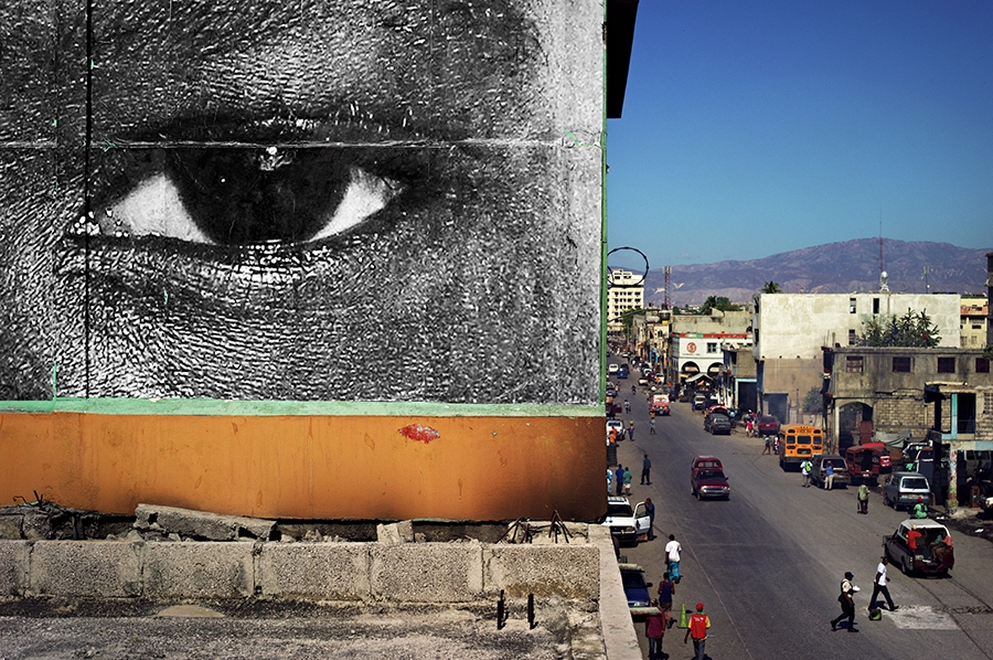 20260316_1773628129233242.jpg Inside Out, Haiti, close up, 2012_HD 拷贝.jpg