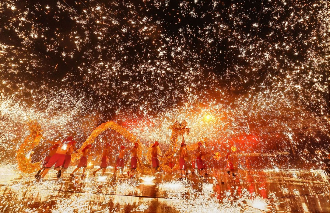 邹森蜀地影像作品亮相北京地铁984 拷贝.jpg
